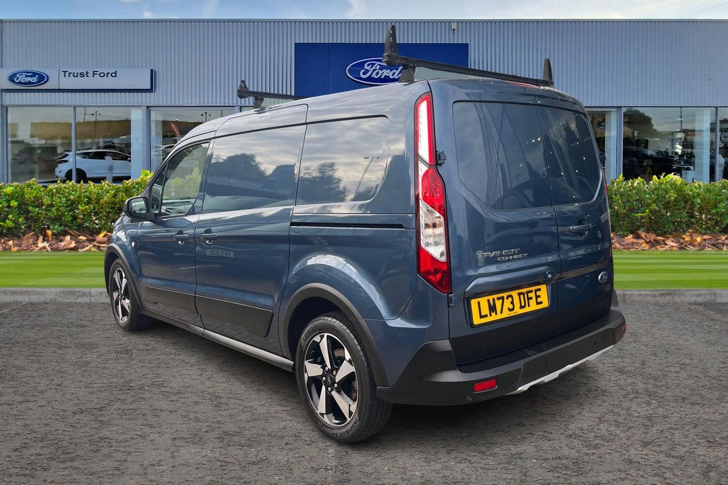 Ford TRANSIT CONNECT Photo 1