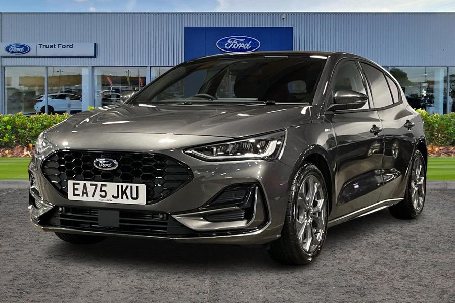 Ford FOCUS Photo autoimg-97a632db3ea0c06dbc5de97b2d57ad97d7e56a3f.jpg