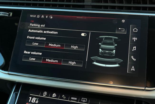 AUDI Q7 Photo 34