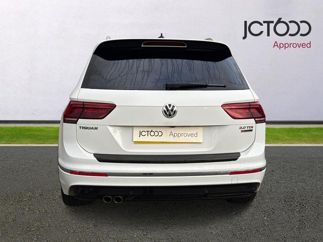 VOLKSWAGEN Tiguan Photo 7
