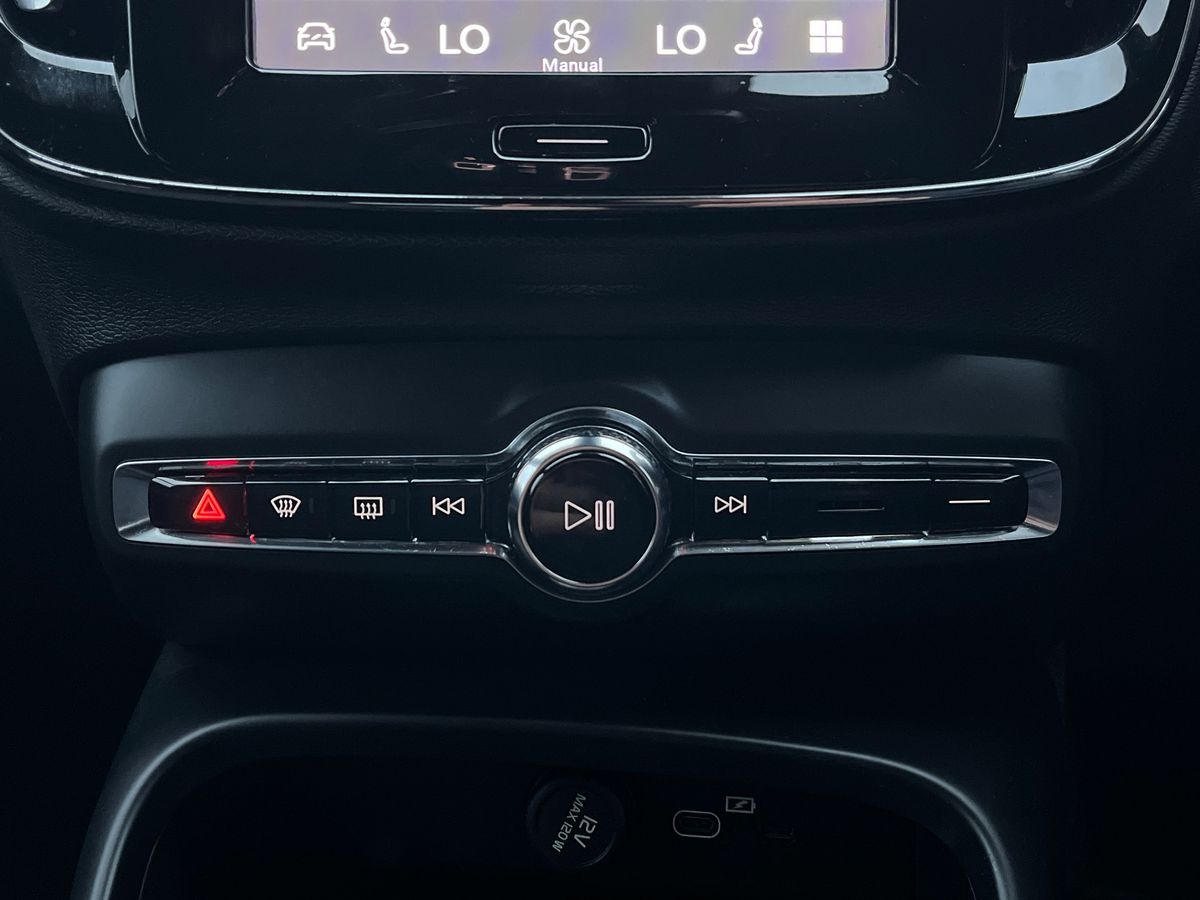 Volvo XC40 Photo 10