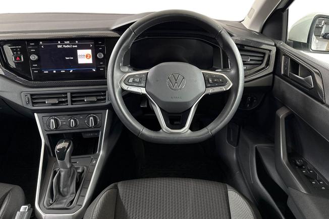 VOLKSWAGEN Polo Photo 11