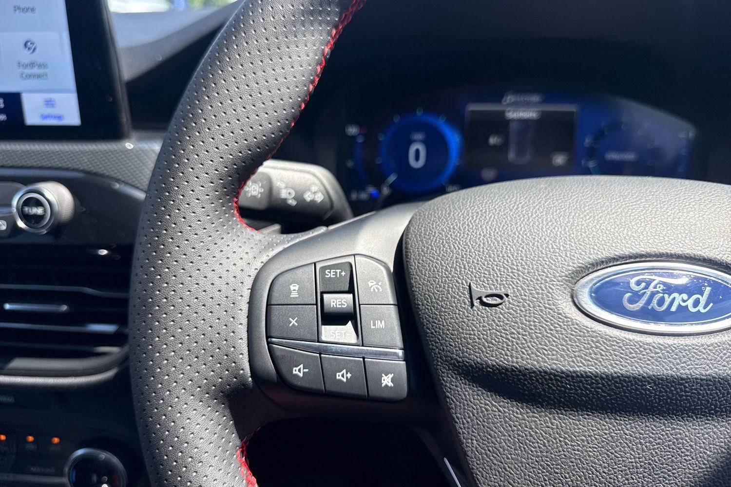 Ford Kuga Photo 38