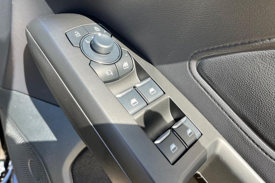 Ford Focus Photo autoimg-97bfaabb5baedea8e64a9c1c1e08f00f5e6e55a6.jpg