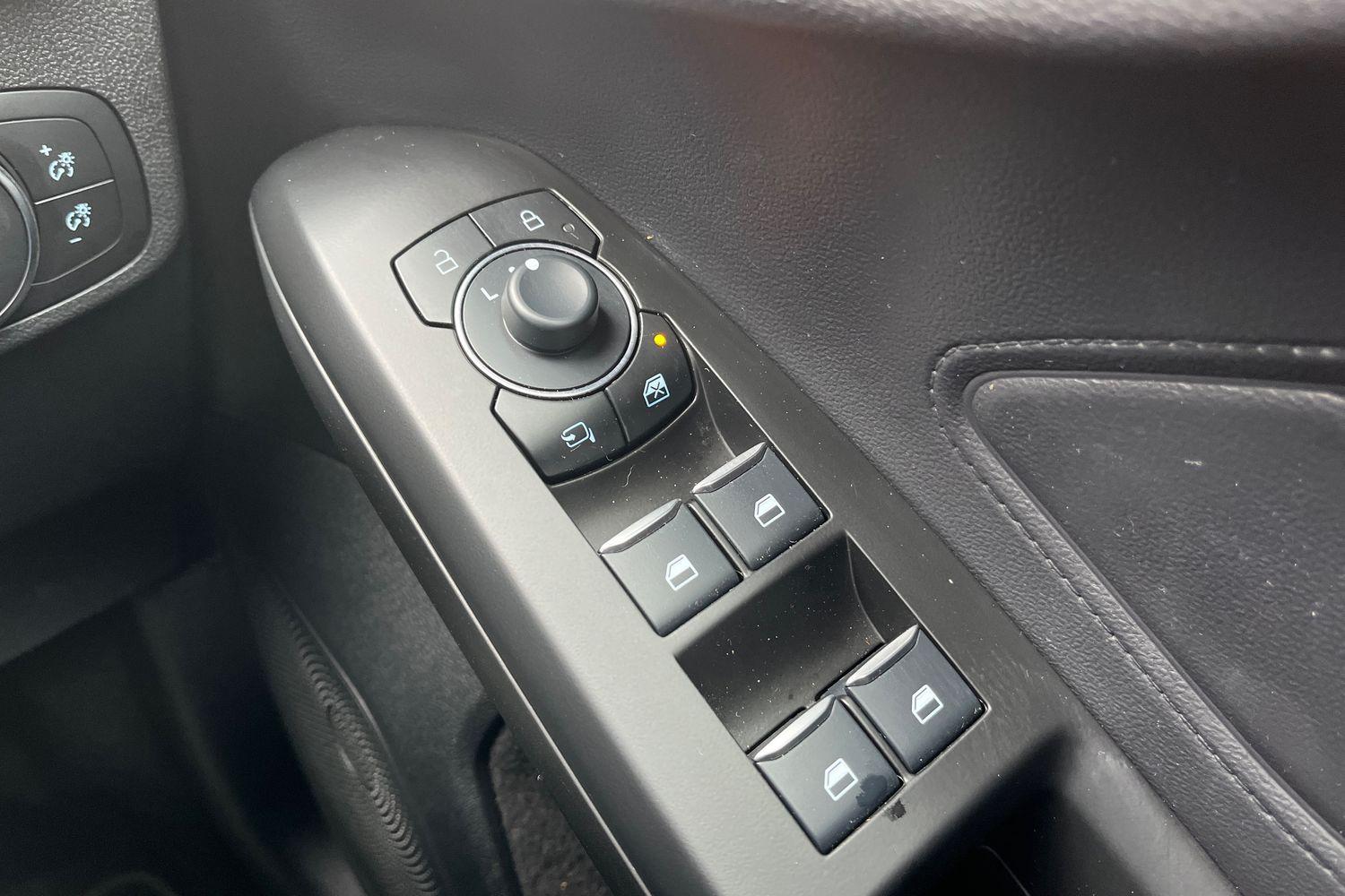 Ford FOCUS Photo 15