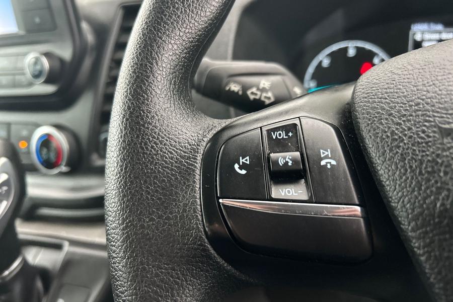Ford TRANSIT Photo autoimg-97c63382c11d597ddebf4ccd77dc0029faee6085.jpg