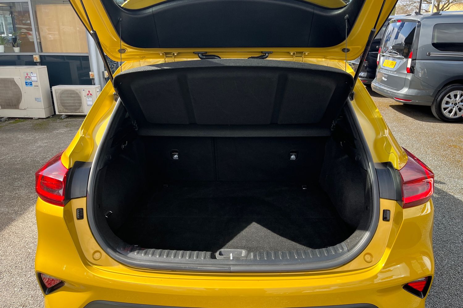 Kia XCEED Photo 20
