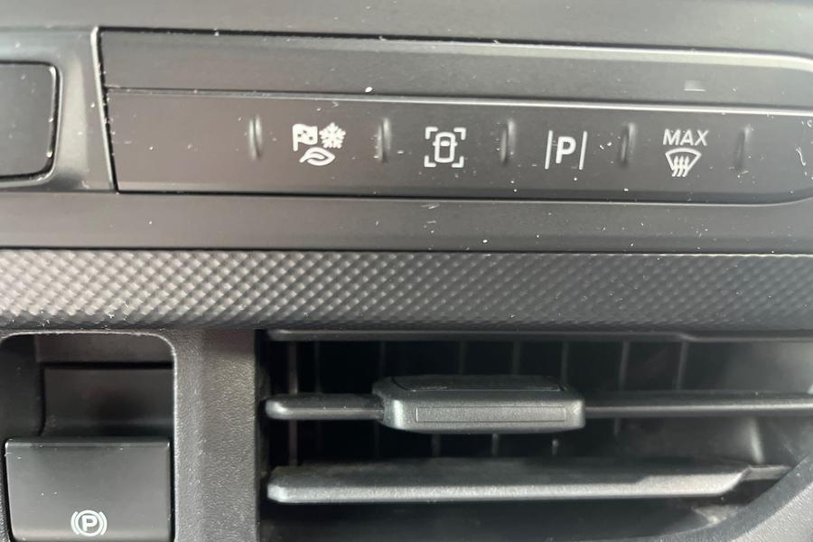 Ford TRANSIT CUSTOM Photo autoimg-97c9c46af71c123e4a45d06b8d35105a6df9713e.jpg