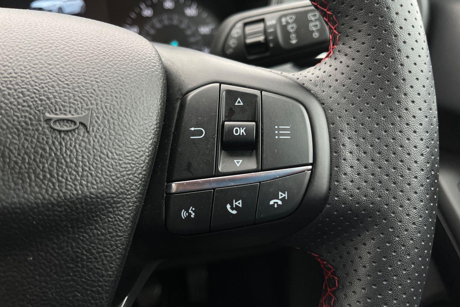 Ford FOCUS Photo 27