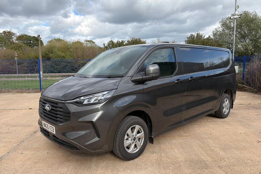 Ford TRANSIT CUSTOM Photo autoimg-97cd6195c00c8645c91c929e30196a12b71e3316.jpg