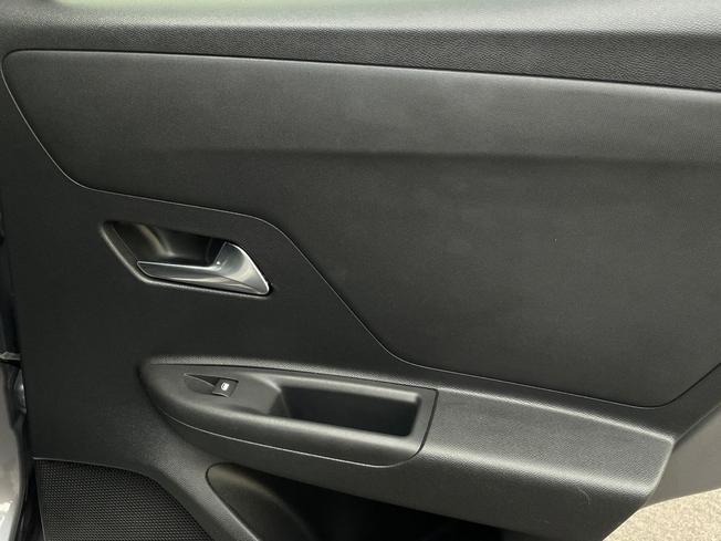 VAUXHALL Mokka Electric Photo 32