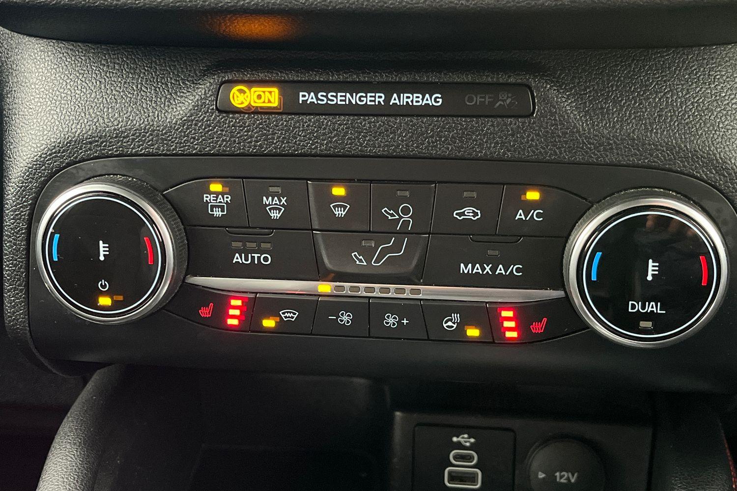 Ford Kuga Photo 30