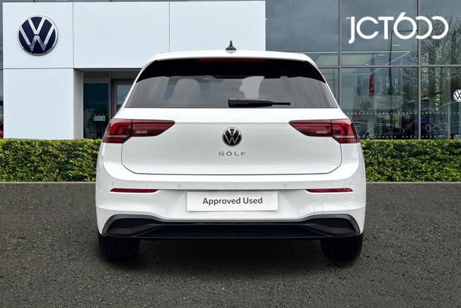 VOLKSWAGEN Golf Photo 7