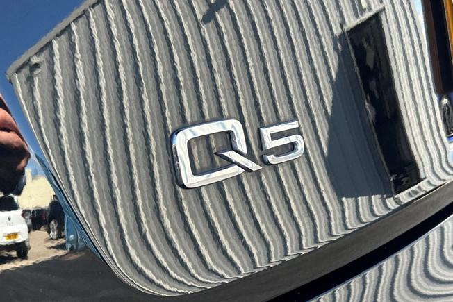 AUDI Q5 Photo 60