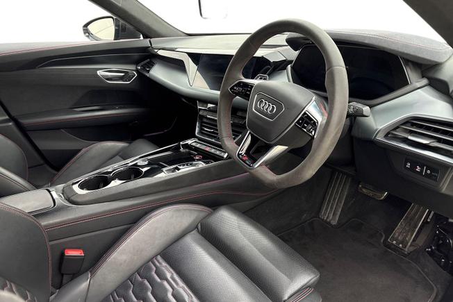 AUDI Rs E-Tron Gt Photo 6