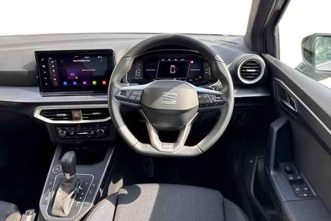 SEAT Arona Photo 11