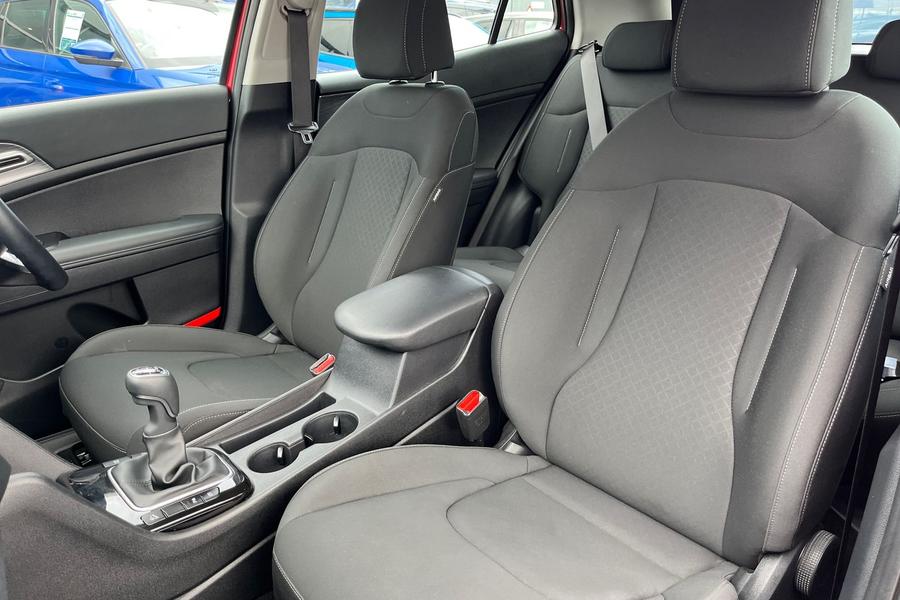 Kia SPORTAGE Photo autoimg-97d5fc382c944db18535a15ece93ad372539efe7.jpg