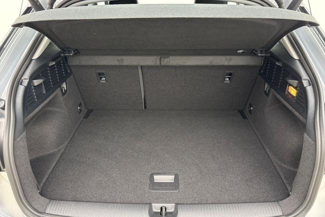 AUDI Q2 Photo 12