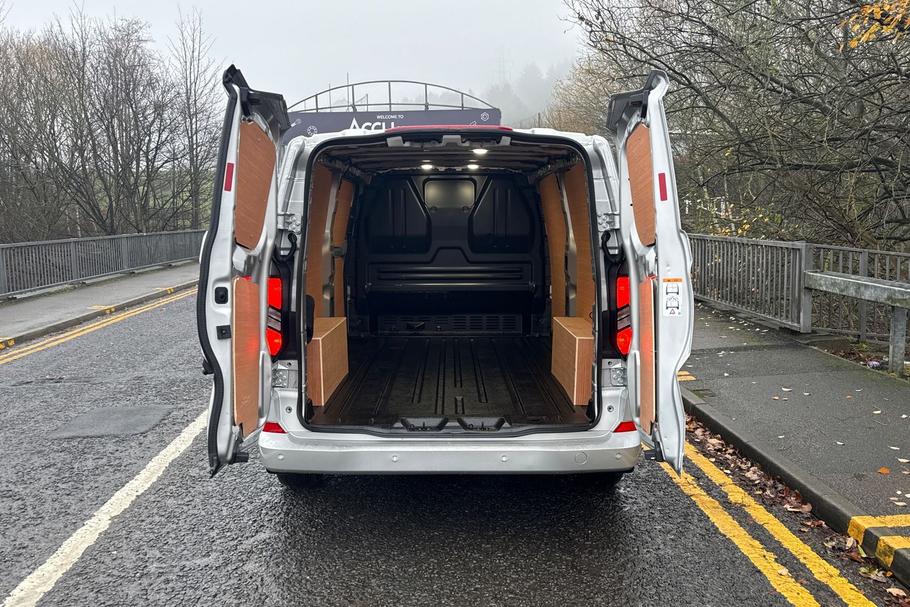 Used Ford TRANSIT CUSTOM 7