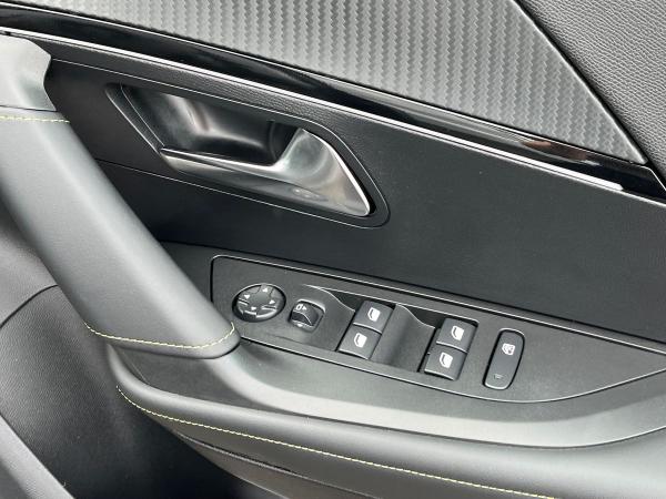 Peugeot 2008 Photo autoimg-97d819c13d4a5d0ccaa339ece295082588554091.jpg