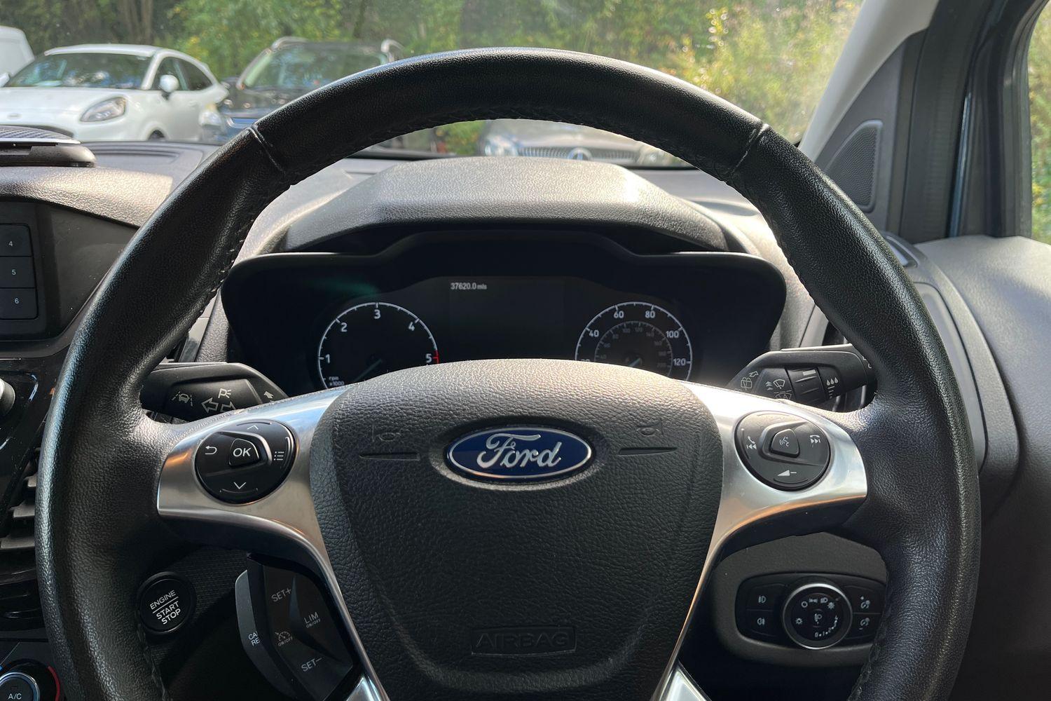 Ford Tourneo Connect Photo 11
