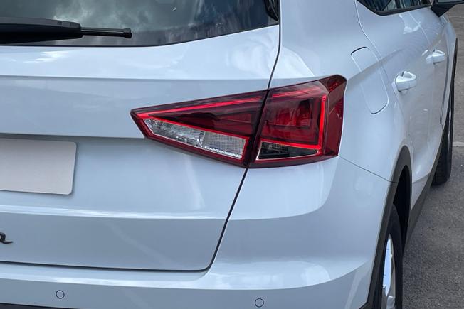SEAT Arona Photo 18