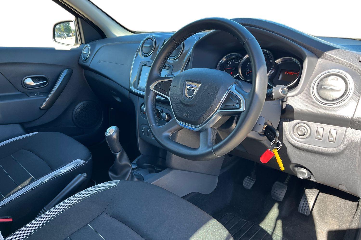 Dacia Sandero Stepway Photo 8