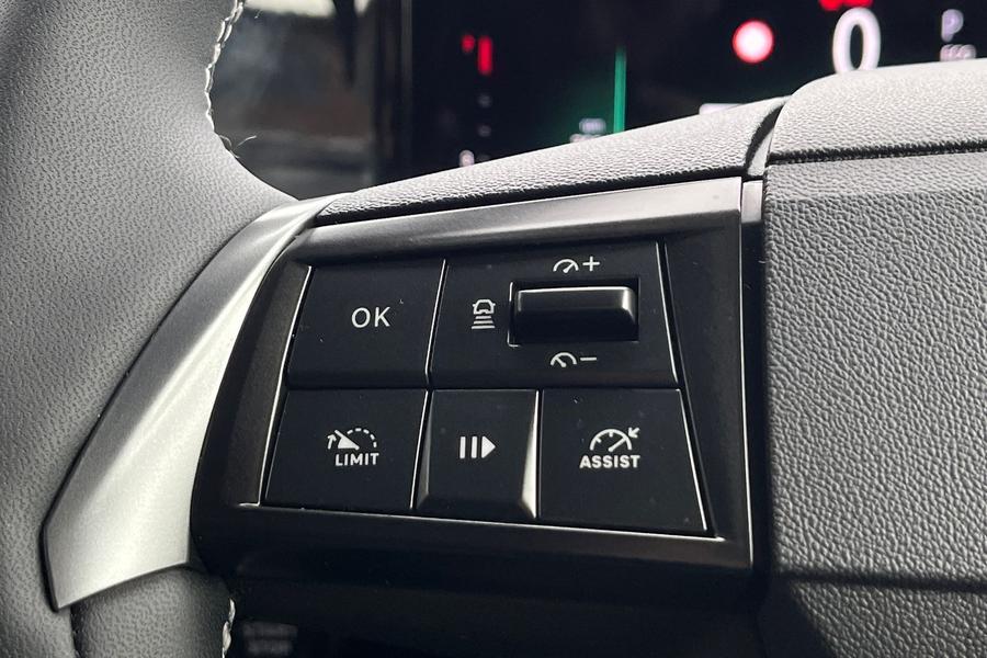 Vauxhall Mokka Photo autoimg-97e303092e3ec9c576653a651939f39b7899d773.jpg