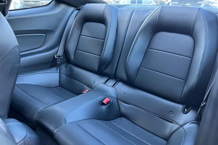 Ford Mustang Photo autoimg-97e4b05e1b8241f5568bc44f124c8d4416a17d40.jpg