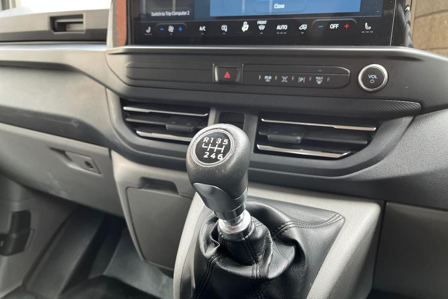 Used Ford TRANSIT CUSTOM LG74NVL 37