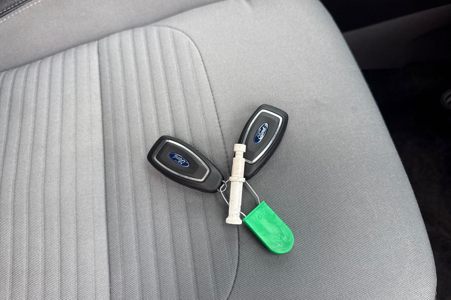 Ford KUGA Photo 37