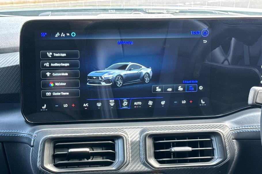 Used Ford MUSTANG 24