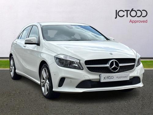 MERCEDES-BENZ A Class 2.1 A200d Sport (Executive) Hatchback 5dr Diesel 7G-DCT Euro 6 (s/s) (136 ps)
