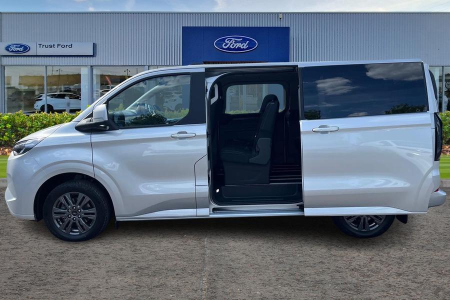 Ford TOURNEO CUSTOM Photo autoimg-97edceafe2327a7398584cf6d634446a43ce69b9.jpg
