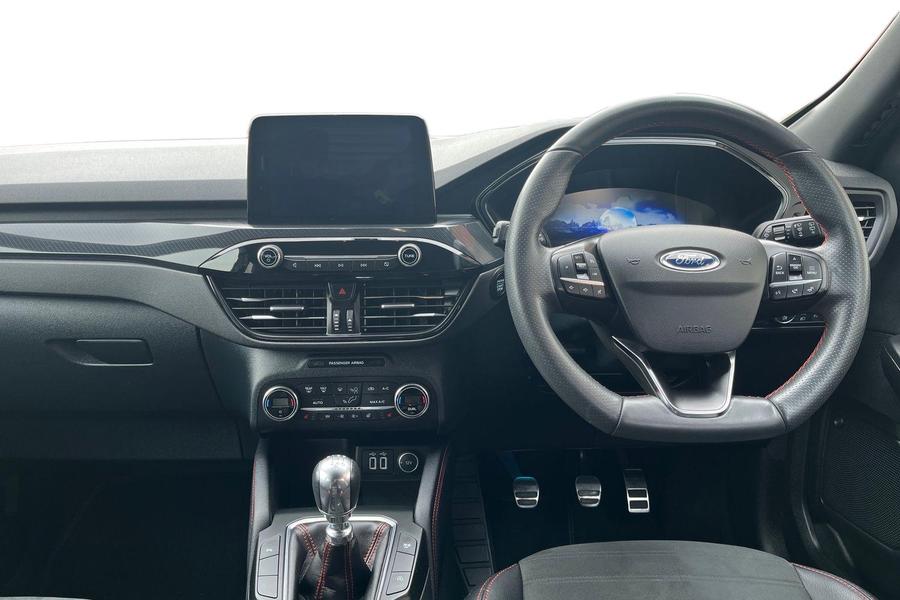 Ford KUGA Photo autoimg-97f0ecbbae1999500c1c8a5b2990efab8b92d27c.jpg