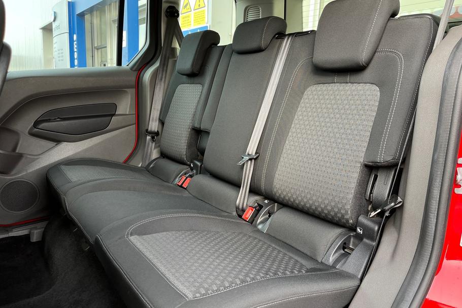 Used Ford TOURNEO CONNECT 20