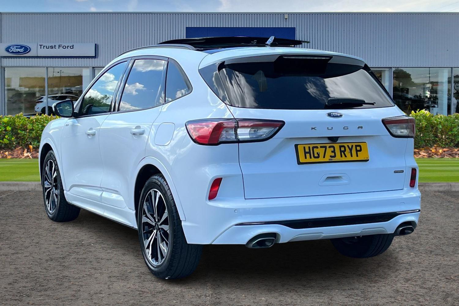 Ford KUGA Photo 1