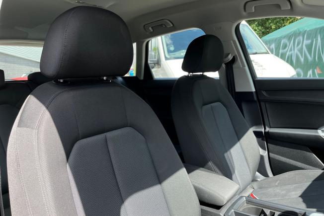 Audi Q3 Photo 29