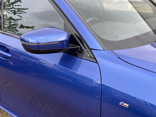 BMW 3 Series Photo 20