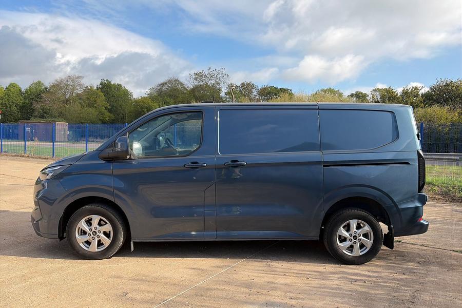 Ford Transit Custom Photo autoimg-97fc6f1d8c5e319d86874e6fe5502f46a23ee9aa.jpg