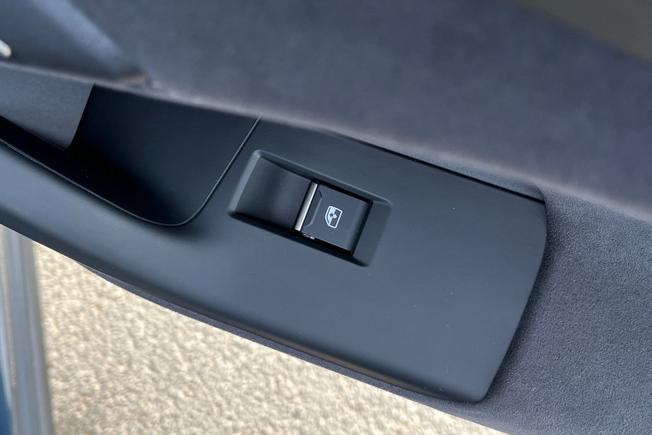 AUDI Q6 E-Tron Photo 50