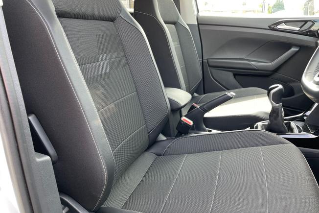 VOLKSWAGEN T-Cross Photo 33