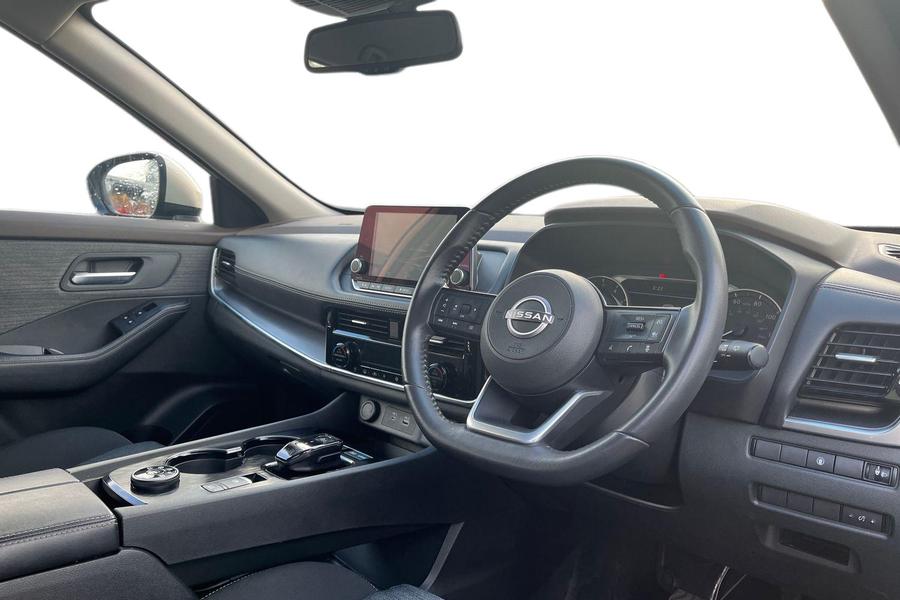 Nissan X-TRAIL Photo autoimg-9806bf2e4905707325ed58c8e2e851969683dc0f.jpg