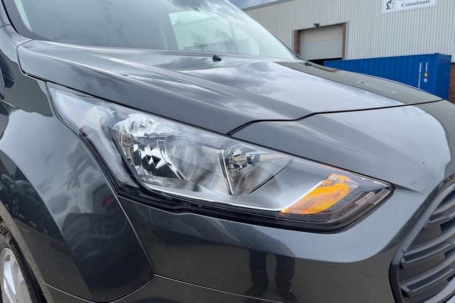 Ford TRANSIT CONNECT Photo autoimg-980a1e8503cc2f84c48f3dc79dc2e7d1e02cfc4a.jpg