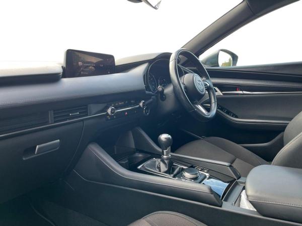 Mazda Mazda3 Photo autoimg-980ac01bf4d5090f86e8a38ca1bdd737eaf7ff18.jpg
