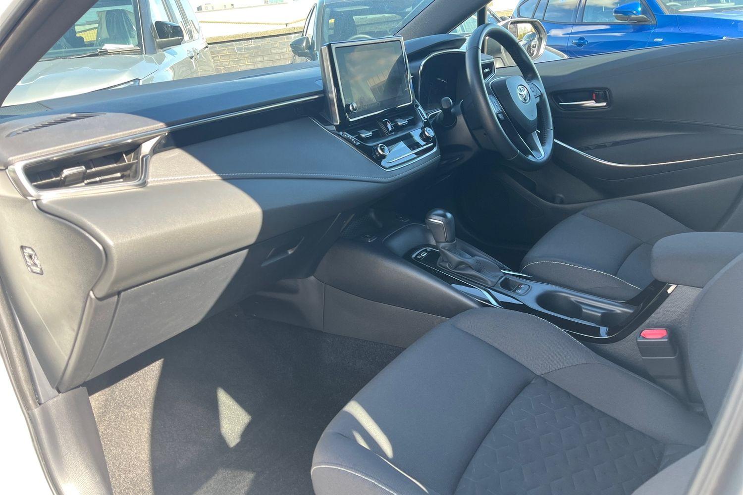Toyota COROLLA Photo 17