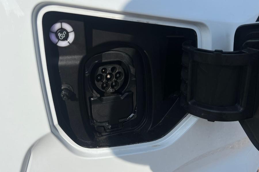 Ford E-TRANSIT CUSTOM Photo autoimg-980e3db4742a70a8fd4cf1bd88845398b7cf0fee.jpg