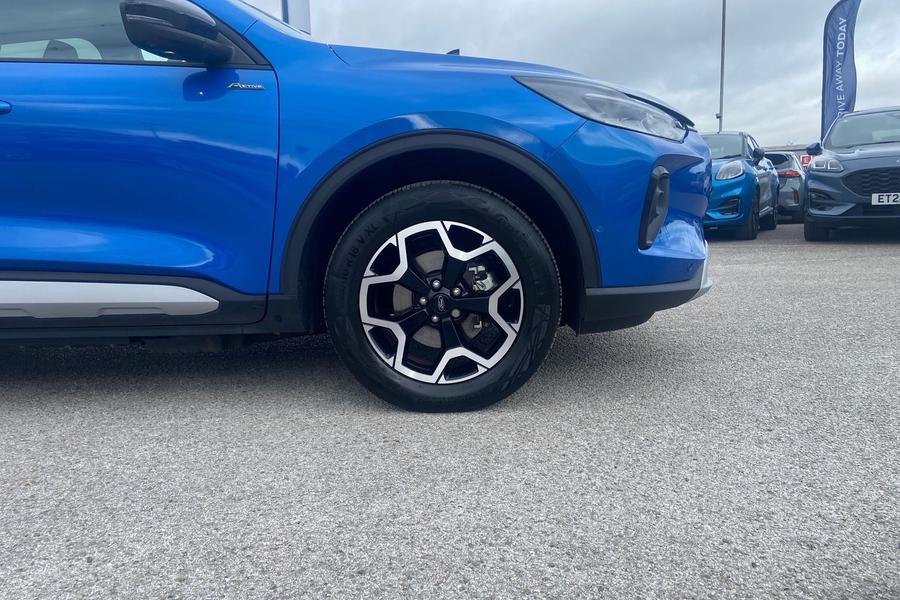 Ford KUGA Photo autoimg-981087d6ccce5a8b45df081c6991abe508084007.jpg