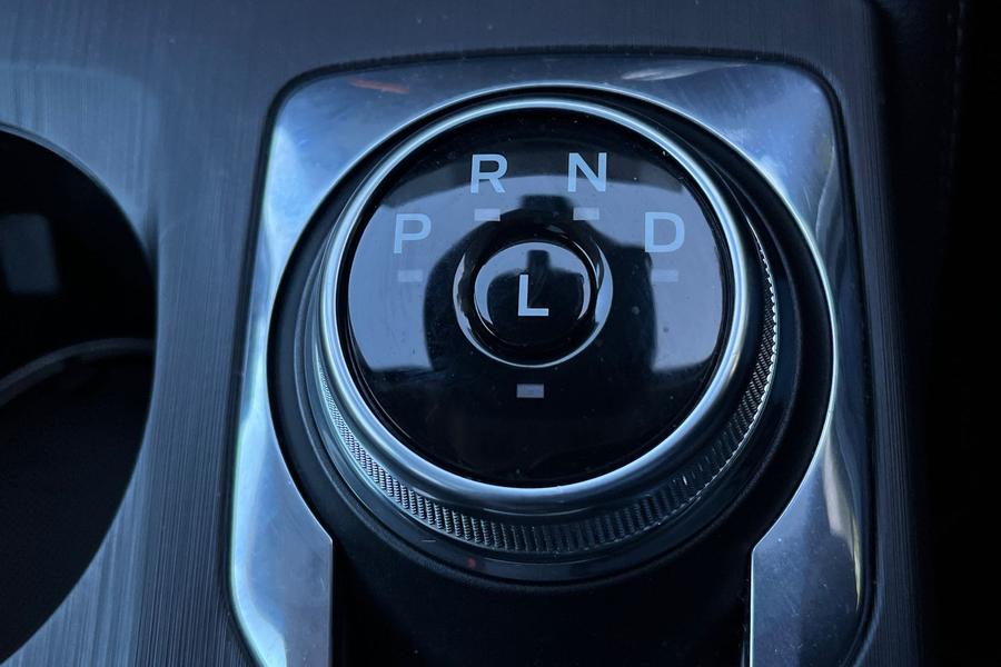 Ford KUGA Photo autoimg-98165224038a143831e7918afb43a4001cacaa42.jpg