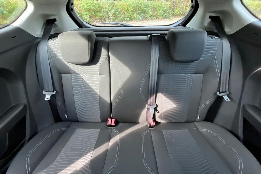 Ford FIESTA Photo autoimg-9819cb6bcc93b4a39fff0656c6975929bc12bcde.jpg